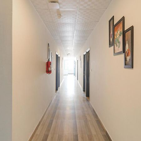 Super Hotel O Perky Stay Фаридабад Екстериор снимка