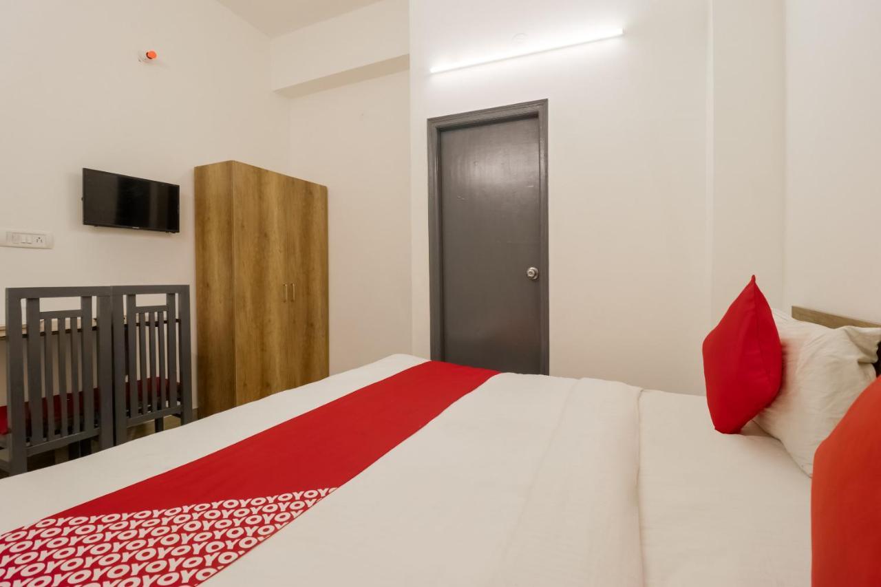 Super Hotel O Perky Stay Фаридабад Екстериор снимка