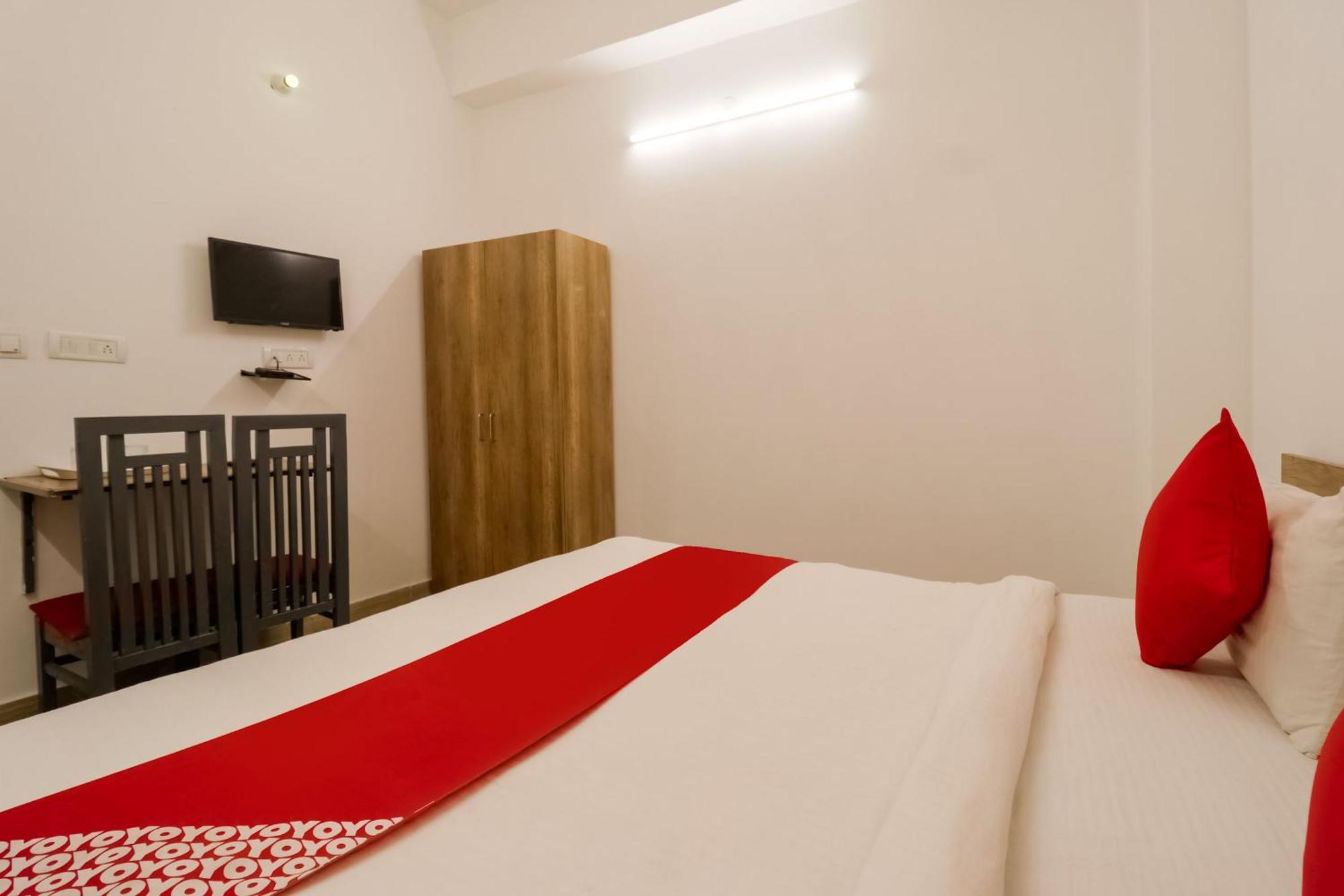 Super Hotel O Perky Stay Фаридабад Екстериор снимка